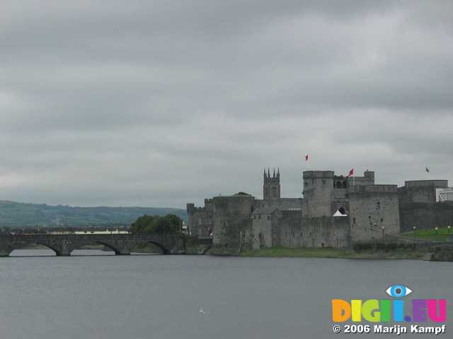 19325 King John's Castle in Limerick, Ireland